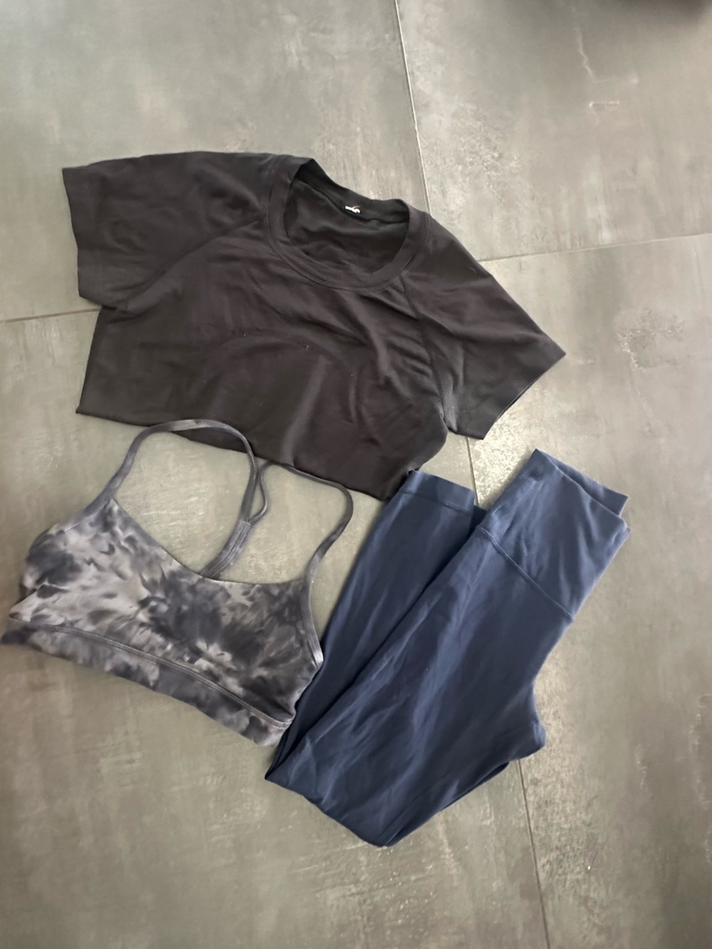 Women’s workout set, leggings, short sleeve shirt and sports bra